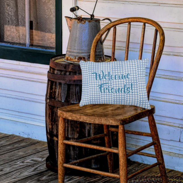  Country Vintage Blue White Personalized Porch Dekokissen (Welcome friends with a personalized porch pillow!)