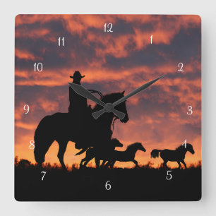 Country Western Cowboy Wilde Pferde Quadratische Wanduhr