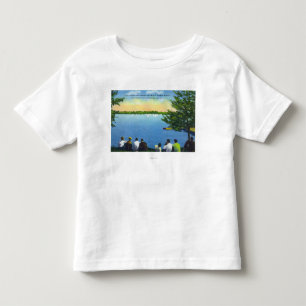Countryklub-Ansicht von SegelbootRegatta auf See Kleinkind T-shirt