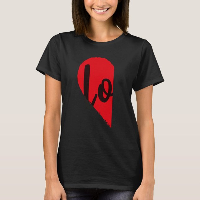 Couple Half Heart LOVE  Valentines Day Women Men A T-Shirt (Vorderseite)