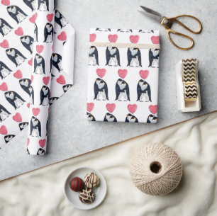 Couple Kaiser Pinguin Herzvalentinstag   Geschenkpapier