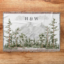 Couple Mit Monogramm Watercolor Mountain and Fores Decke