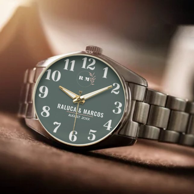 Couple Name Custom Engraved Romantic  Monogram Armbanduhr (Von Creator hochgeladen)