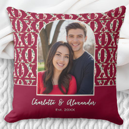 Couple Photo Arch XOXO Patterned Personalized Kissen