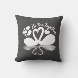 Couple Swan Silhouette Reflektion im Wasser Kissen