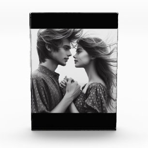 Couple-Verlobung auf Black Foto Block