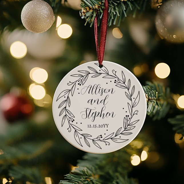 Couple Wreath-Namen | Foto des Hochzeitdatums Keramik Ornament (Couple Wreath with Names Wedding Date Photo Keepsake Ornament)
