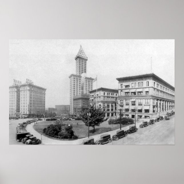 Courthouse Platz und Smith Tower in Seattle Poster (Vorne)