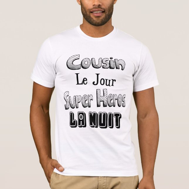 Cousin am Superhelden-Tag T-Shirt (Vorderseite)