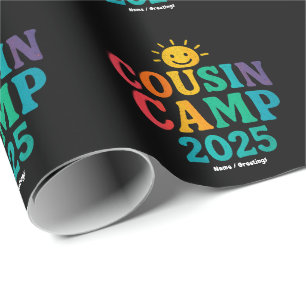 Cousin Camp 2025 Sommerurlaub Spaß Camping Geschenkpapier