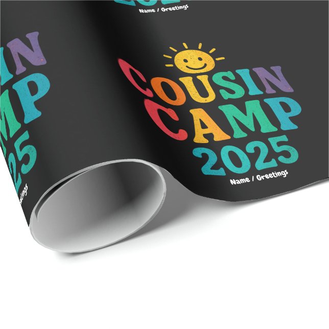 Cousin Camp 2025 Sommerurlaub Spaß Camping Geschenkpapier (Rolleneckpunkt)