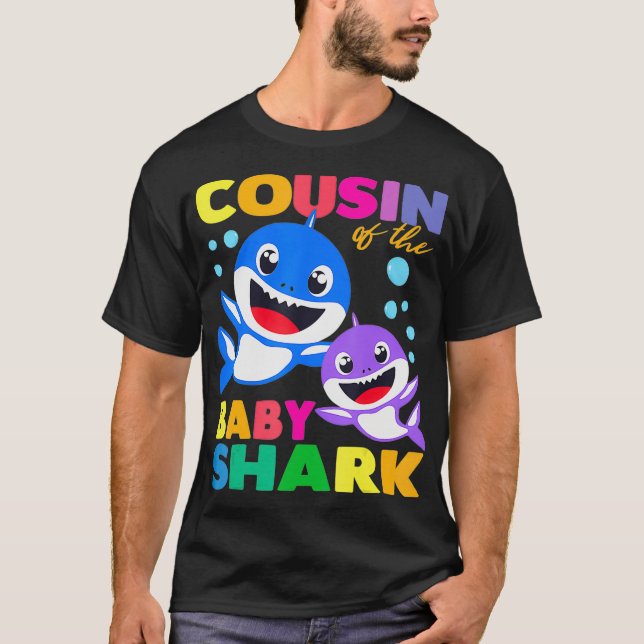 Cousin Of The Baby Shark Birthday Cousin Shark  T-Shirt (Vorderseite)