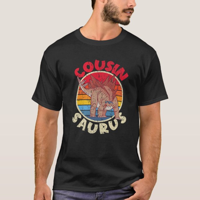 Cousin Saurus I Stegosaurus Stenops I Familienmatt T-Shirt (Vorderseite)