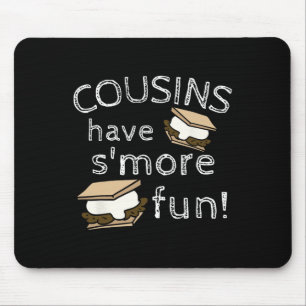 Cousins haben mehr Spaß beim Familientreffen auf F Mousepad
