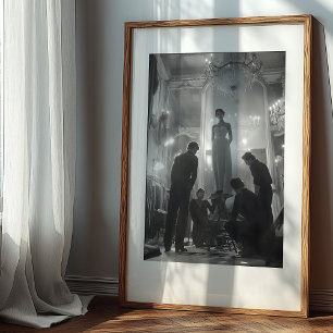 Couture Creation: Eine dramatische Atelierszene Poster