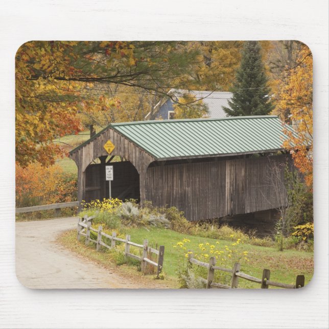 Covered bridge, Vermont, USA Mousepad (Vorne)