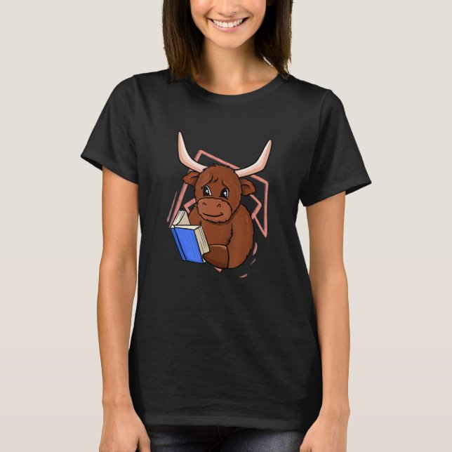 Cow Reading Book for Bookworm and Book T-Shirt (Vorderseite)