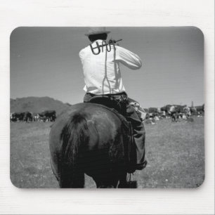 Cowboy auf einem Pferd mit zwei Brandzeichen. Mousepad