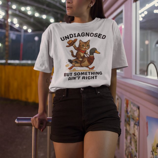 Cowboy Cat Meowdy Partner Shirt - Dark Print (Von Creator hochgeladen)