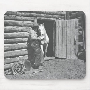 Cowboy, der einen Brief liest Mousepad