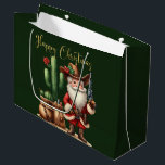 Cowboy Santa Happy Christmas Desert Cactus Pistol Große Geschenktüte<br><div class="desc">Für den Western Typ oder Gal,  hier ist die perfekte Geschenktasche mit einem Western gekleidet Weihnachtsmann. Sieht aus,  als wäre er in der Wüste,  mit seiner Pistole,  die einen Kakteen abwehrt. Vielleicht verließ er etwas für die Person,  für die Sie diese Tasche kaufen. Gold Glücklicher Weihnachtstext.</div>