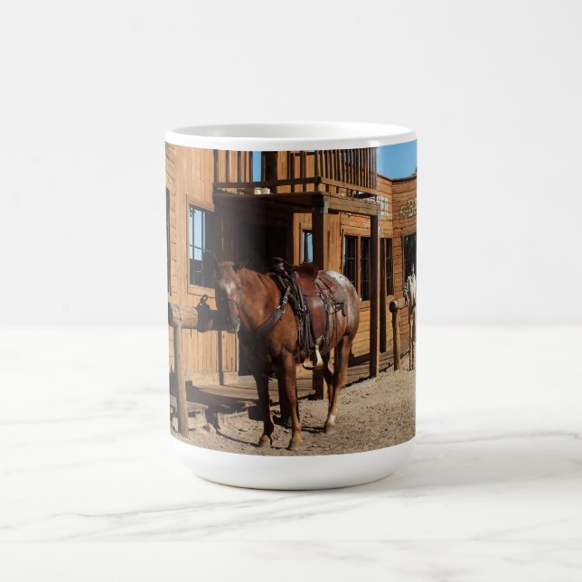 Cowboy und Pferd im wilden Westen, USA Kaffeetasse (Mittel)