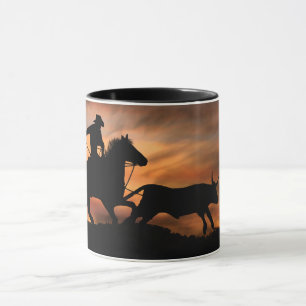 Cowboy und Steer Roping im Sonnenuntergang Tasse