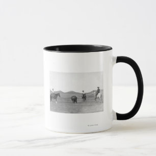 Cowboys auf Pferden Roping Buffalo Fotografie Tasse