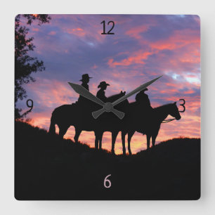 Cowboys Horses and Sunset Quadratische Wanduhr