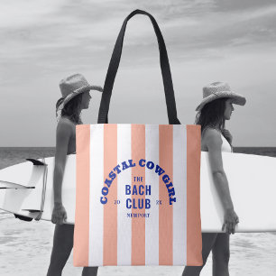 Cowgirl am Strand Der Bach Club Pink Cabana Strip