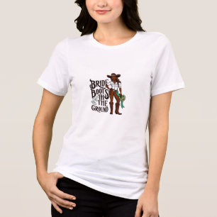 Cowgirl Bride Stiefel auf dem Boden Tri-Blend Shirt