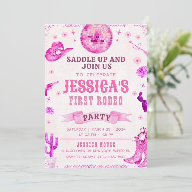 Cowgirl First Rodeo Party Einladung (Stehend Vorderseite)