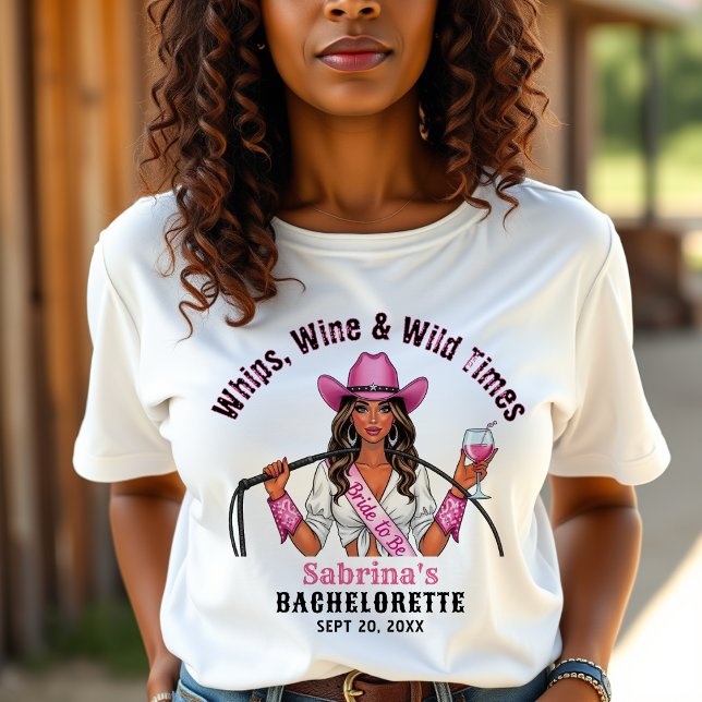 Cowgirl Junggeselinnen-Abschied Whips Wine & Wild  T-Shirt (Cowgirl Bachelorette Party Whips Wine & Wild Times T-Shirt
)