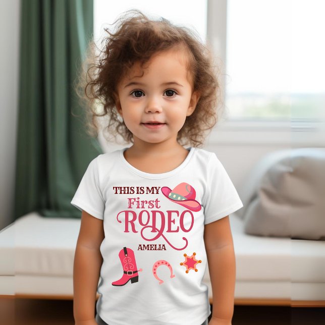 Cowgirl Mein 1. Rodeo Baby Mädchen zum ersten Gebu Baby T-shirt (Von Creator hochgeladen)