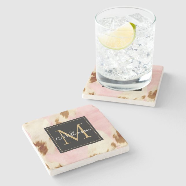 Cowgirl Pink Creme Brown Cowhide Gold Monogramm Steinuntersetzer (Seitenansicht)