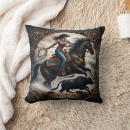 Cowgirl Roping a Bull bei einer Rodeo-Veranstaltun Kissen