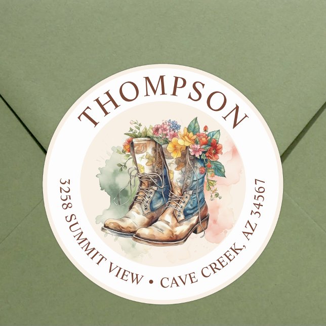 Cowgirl Stiefel mit Blume Rücksendeadressen-Aufkle Runder Aufkleber (Von Creator hochgeladen)