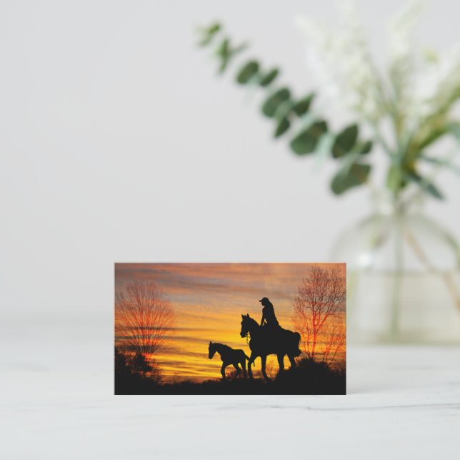 Cowgirl Sunset Horseback Ride Business Card Visitenkarte (Stehend Vorderseite)