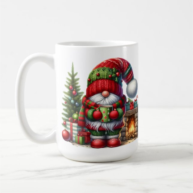 Cozy Christmas Gnome Art – Festive Holiday Kaffeetasse (Links)