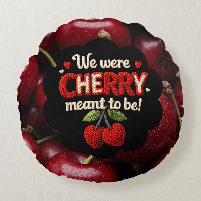 Cozy knitted-style typography and adorable cherry  rundes kissen (Vorderseite)