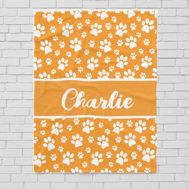 Cozy Paw Print Personalized Dog Blanket – Orange Fleecedecke (Dog blanket - personalized with name and color - orange)