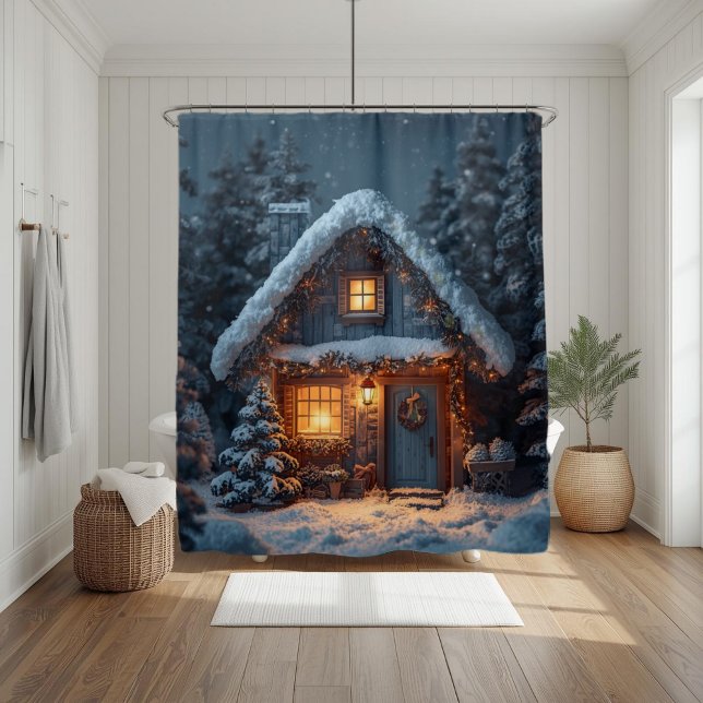 Cozy Snowy Cabin Christmas Winter Forest Duschvorhang (Von Creator hochgeladen)