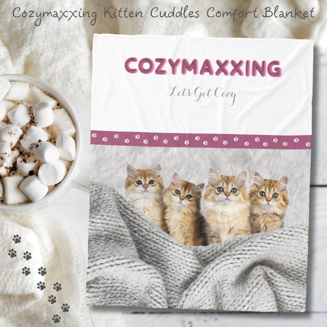 Cozymaxxing Kitten Cuddles Comfort Blanket Fleecedecke (Immerse yourself in a world of comfort and cuteness with the Cozymaxxing Kitten Cuddles Blanket)