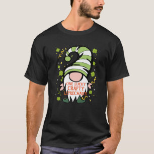 Crafty Funny St Patrick's Day Lucky Gnome Familie T-Shirt