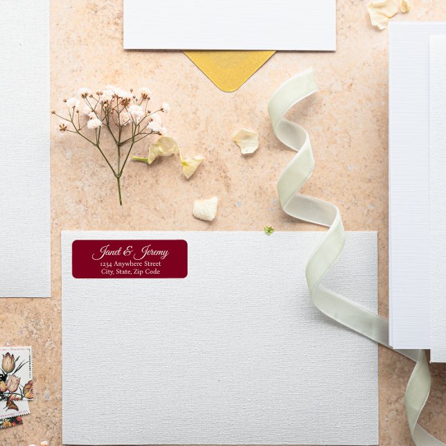 Cranberry Red Stylized Name Wedding Rücksendeadres (In Situ Wedding)