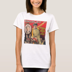Crandall der Clown bei einer Aufführung mit seinem T-Shirt