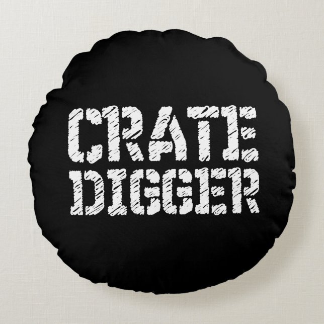 Crate Digger Rundes Kissen (Vorderseite)