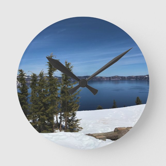 Crater Lake, Oregon Runde Wanduhr (Vorderseite)