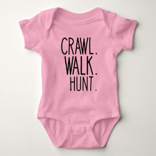 Crawl Walk Hunt, Jäger Baby Strampler