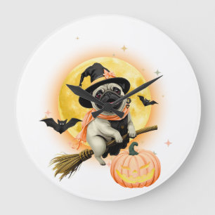 Crazy Happy Halloween Mops Reiten in einem fliegen Große Wanduhr